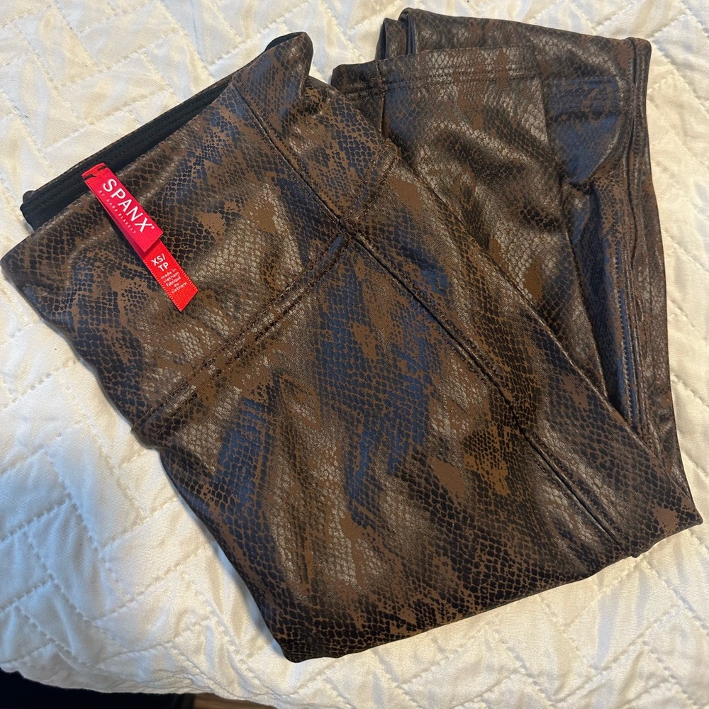 SPANX  brown snakeskin leggings